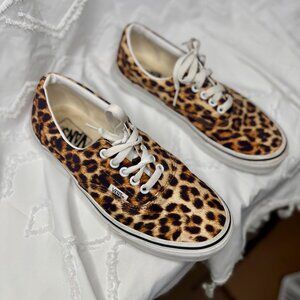 Authentic Leopard Shoe in Animalier Brown | Vans